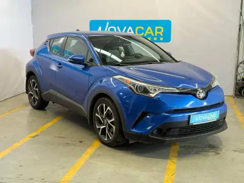 Toyota C-HR (2025-11-01T00:00:00.000Z)