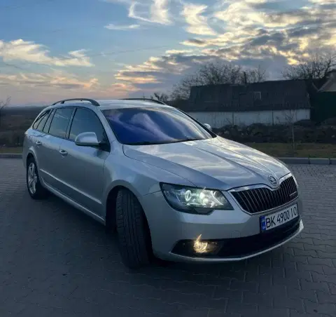 Skoda Superb (2025-03-25T00:00:00.000Z)